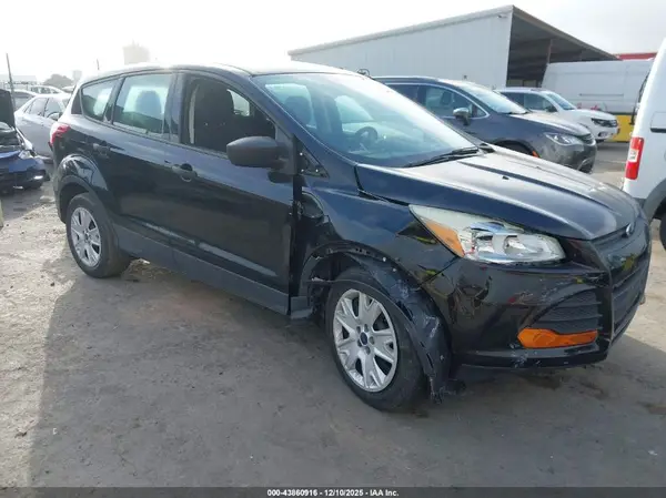 1FMCU0F79GUB08217 2016 FORD ESCAPE - Image 1