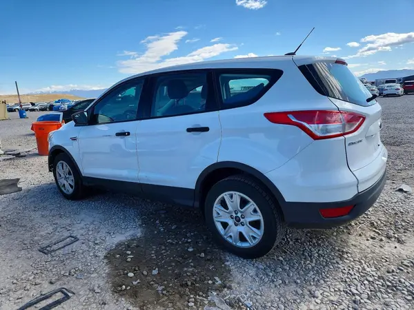 1FMCU0F79GUB15426 2016 FORD ESCAPE - Image 2