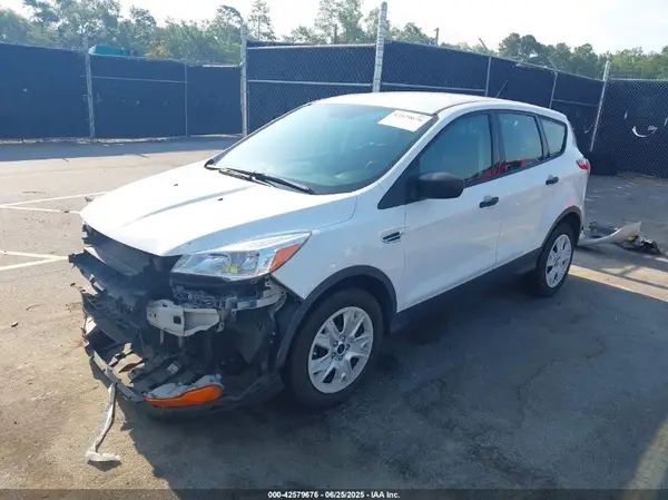 1FMCU0F79GUB88084 2016 FORD ESCAPE - Image 2