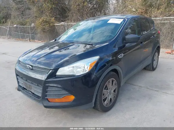 1FMCU0F79GUB97237 2016 FORD ESCAPE - Image 2