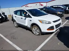 1FMCU0F79GUC05806 2016 FORD ESCAPE
