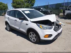 1FMCU0F79HUA02366 2017 FORD ESCAPE