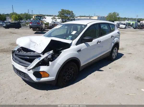 1FMCU0F79HUA02366 2017 FORD ESCAPE - Image 2