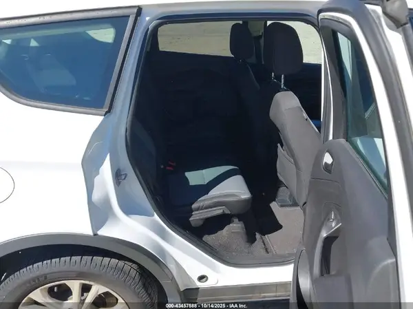 1FMCU0F79HUA18910 2017 FORD ESCAPE - Image 8