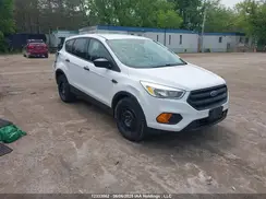 1FMCU0F79HUA44018 2017 FORD ESCAPE