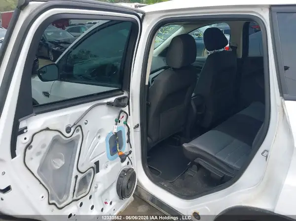 1FMCU0F79HUA44018 2017 FORD ESCAPE - Image 8