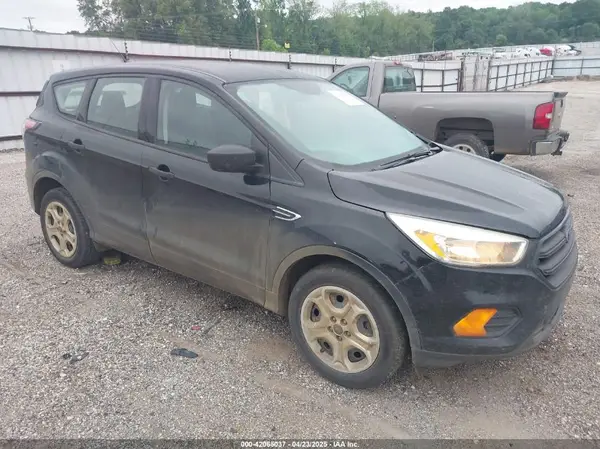 1FMCU0F79HUA99018 2017 FORD ESCAPE - Image 1