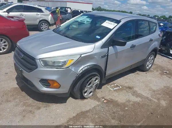 1FMCU0F79HUB66264 2017 FORD ESCAPE - Image 2