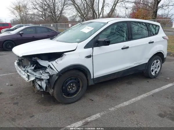 1FMCU0F79HUC07816 2017 FORD ESCAPE - Image 2