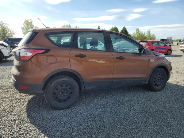 1FMCU0F79HUC27368 2017 FORD ESCAPE - Image 2