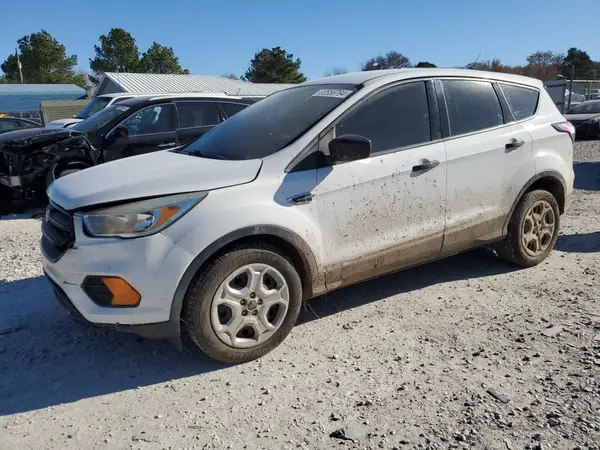 1FMCU0F79HUC88638 2017 FORD ESCAPE - Image 1