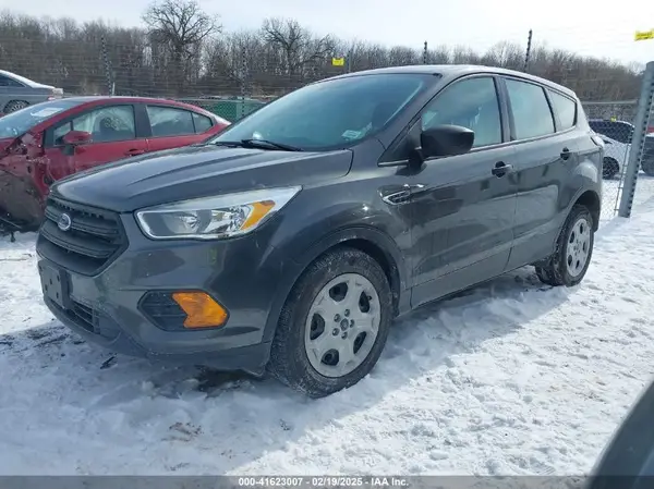 1FMCU0F79HUD28927 2017 FORD ESCAPE - Image 2