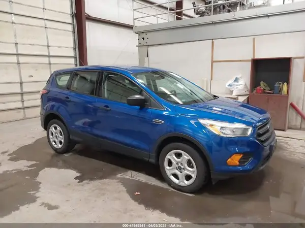 1FMCU0F79HUE73157 2017 FORD ESCAPE - Image 1