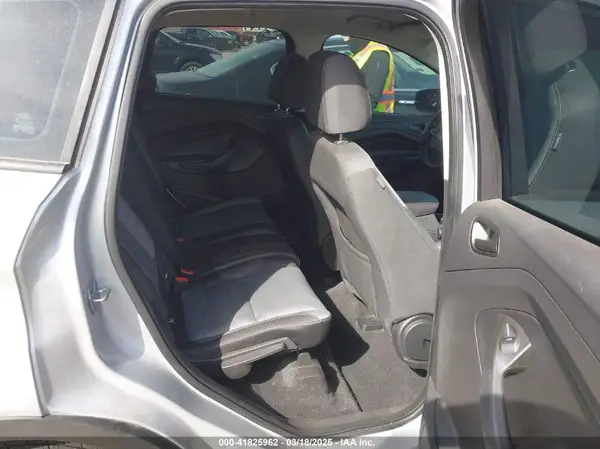1FMCU0F79HUF02687 2017 FORD ESCAPE - Image 8
