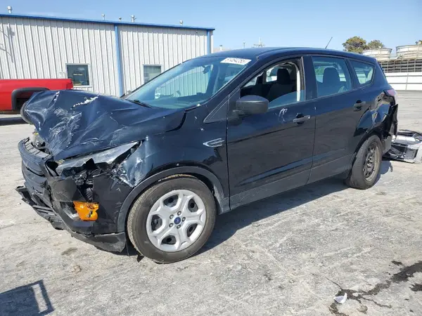 1FMCU0F79JUA04141 2018 FORD ESCAPE - Image 1