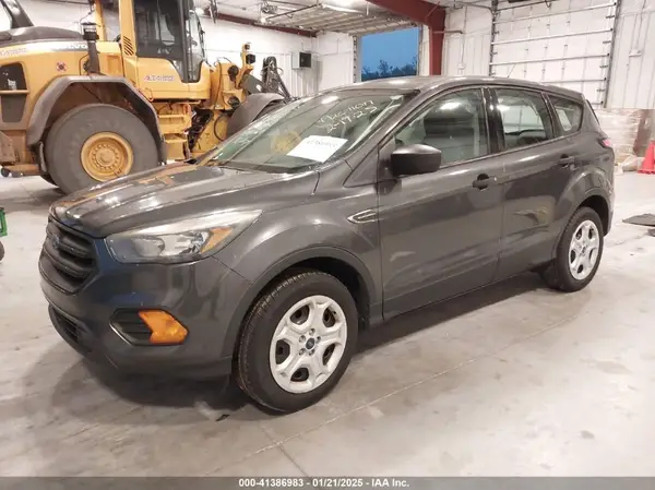 1FMCU0F79JUA35843 2018 FORD ESCAPE - Image 2