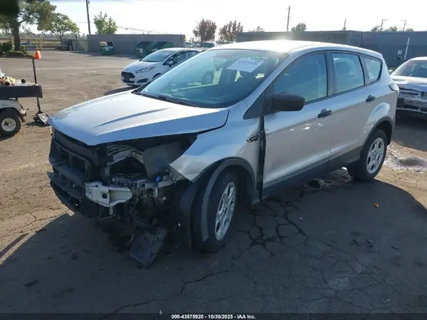 1FMCU0F79JUA36538 2018 FORD ESCAPE - Image 2