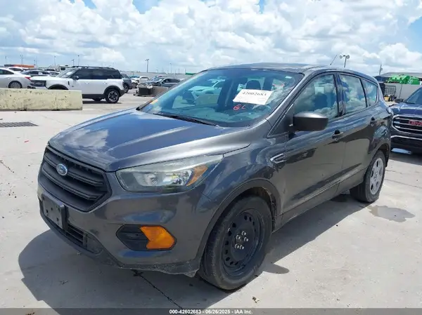 1FMCU0F79JUA48639 2018 FORD ESCAPE - Image 2