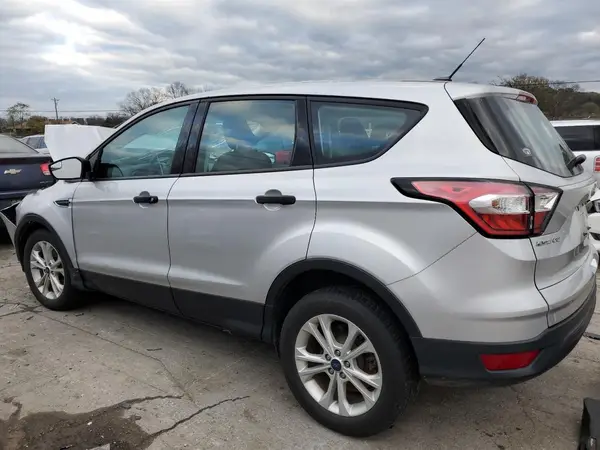 1FMCU0F79JUA69233 2018 FORD ESCAPE - Image 2