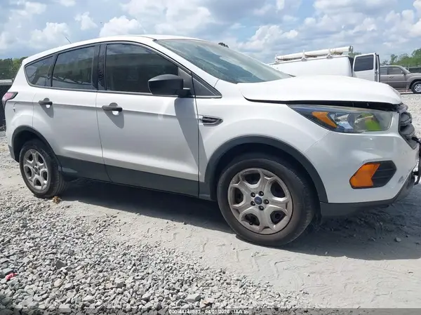 1FMCU0F79JUB03767 2018 FORD ESCAPE - Image 1