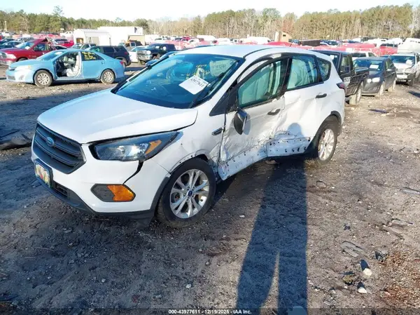 1FMCU0F79JUB79246 2018 FORD ESCAPE - Image 2