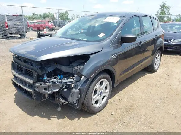 1FMCU0F79JUC01651 2018 FORD ESCAPE - Image 2