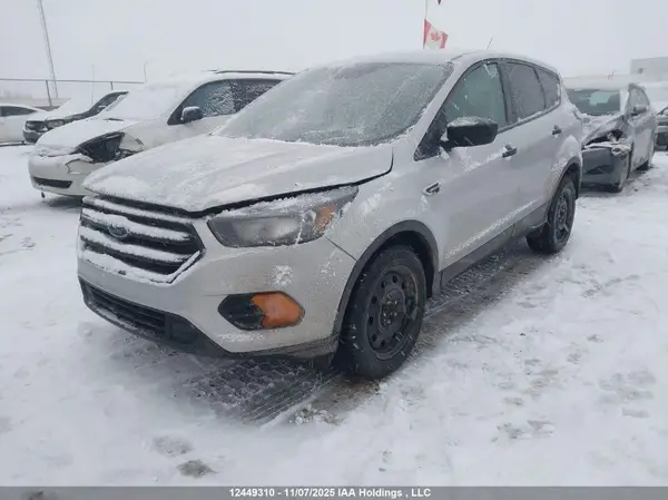 1FMCU0F79JUC15324 2018 FORD ESCAPE - Image 2