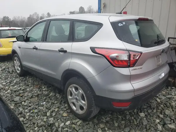 1FMCU0F79JUC26923 2018 FORD ESCAPE - Image 2