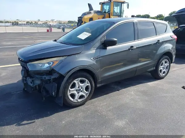 1FMCU0F79KUA79164 2019 FORD ESCAPE - Image 2