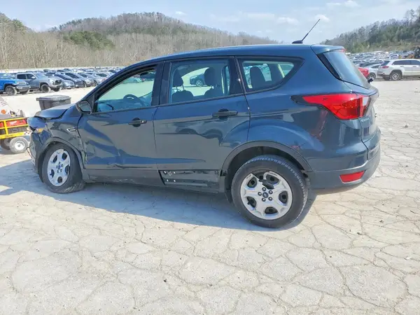 1FMCU0F79KUB18495 2019 FORD ESCAPE - Image 2