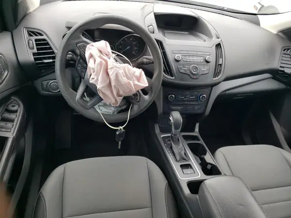 1FMCU0F79KUB74565 2019 FORD ESCAPE - Image 8