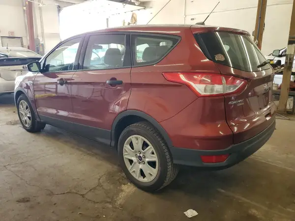 1FMCU0F7XGUA29588 2016 FORD ESCAPE - Image 2