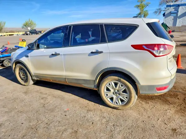 1FMCU0F7XGUA53678 2016 FORD ESCAPE - Image 2