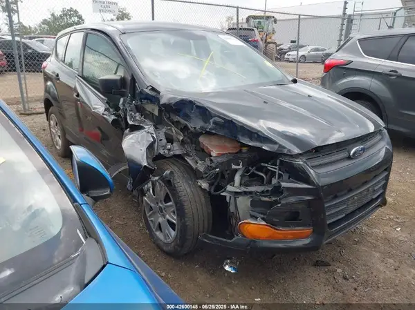 1FMCU0F7XGUB81158 2016 FORD ESCAPE - Image 1