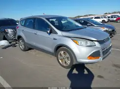 1FMCU0F7XGUC19083 2016 FORD ESCAPE