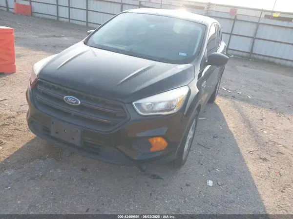 1FMCU0F7XHUA13358 2017 FORD ESCAPE - Image 2