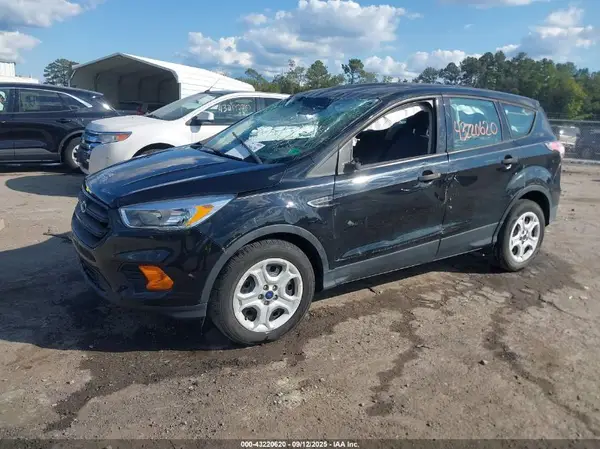 1FMCU0F7XHUA18642 2017 FORD ESCAPE - Image 2
