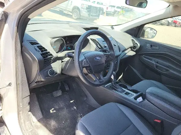 1FMCU0F7XHUA61202 2017 FORD ESCAPE - Image 1
