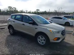 1FMCU0F7XHUC07484 2017 FORD ESCAPE