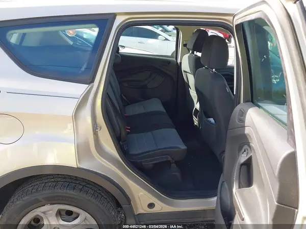 1FMCU0F7XHUC07484 2017 FORD ESCAPE - Image 8