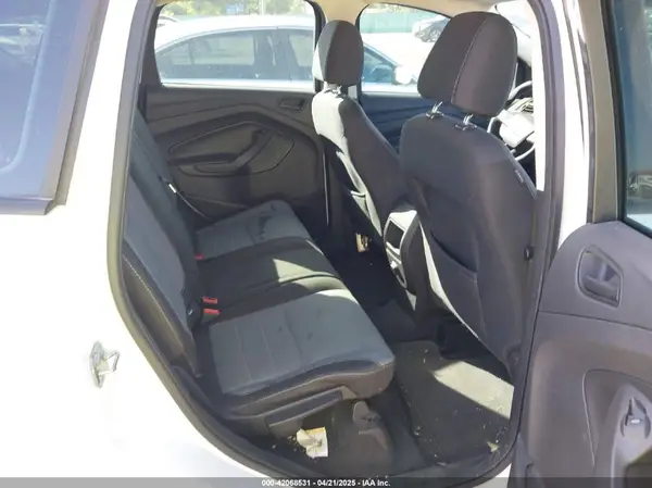 1FMCU0F7XHUC10112 2017 FORD ESCAPE - Image 8
