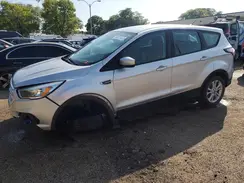 1FMCU0F7XHUC93394 2017 FORD ESCAPE