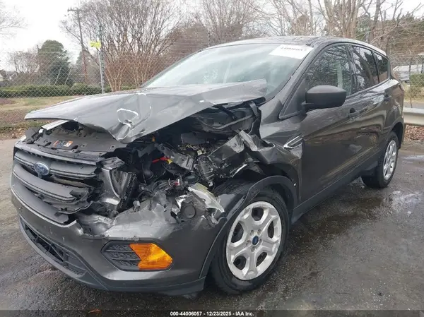 1FMCU0F7XHUD44280 2017 FORD ESCAPE - Image 2