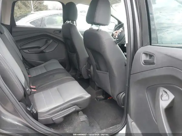 1FMCU0F7XHUD44280 2017 FORD ESCAPE - Image 8