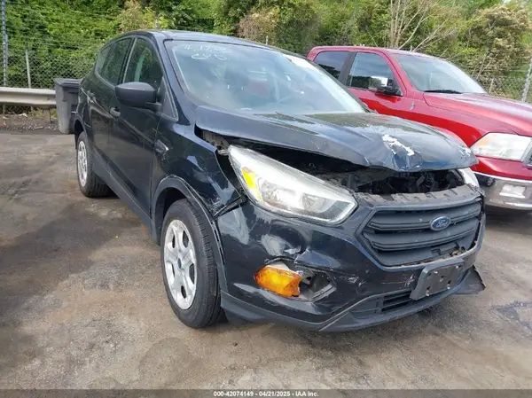 1FMCU0F7XHUD64416 2017 FORD ESCAPE - Image 1