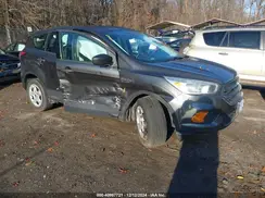 1FMCU0F7XHUE02386 2017 FORD ESCAPE