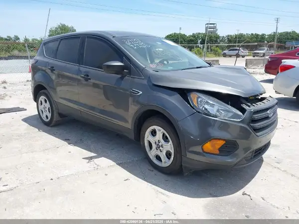 1FMCU0F7XJUA16377 2018 FORD ESCAPE - Image 1