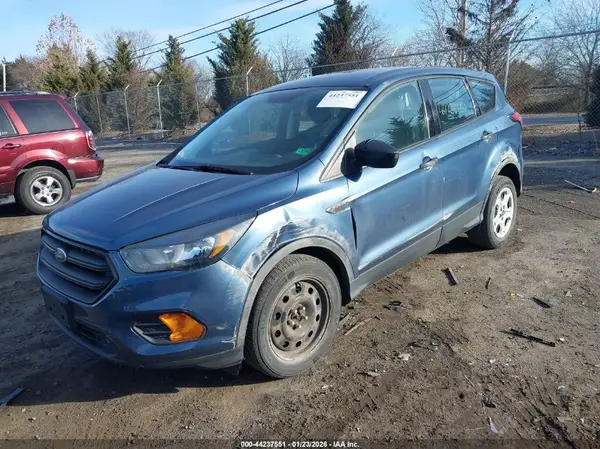 1FMCU0F7XJUB05303 2018 FORD ESCAPE - Image 2