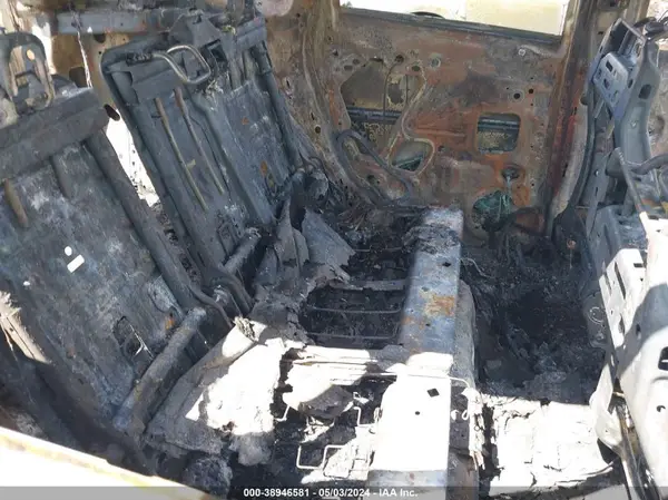 1FMCU0F7XJUB05723 2018 FORD ESCAPE - Image 8