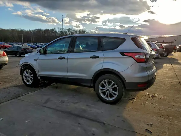 1FMCU0F7XJUB08170 2018 FORD ESCAPE - Image 2